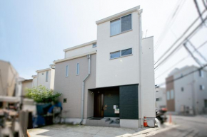 Newly built, conveniently located, stay to experience Japanese mainland culture, and a comfortable trip to relax in a spacious space